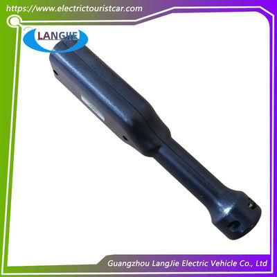 Un buen precio. Enchufe de carga con cabeza plana para carros de golf y patrullas en línea