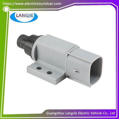 Un buen precio. EZGO RXV Golf Cart Parts 48V Accelerator Pedal Switch en línea