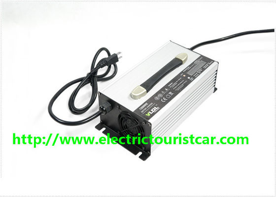 Cargador portátil de batería de automóvil eléctrico a bordo Cargador de vehículo eléctrico de 48V para carritos de club