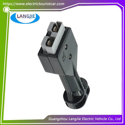 Un buen precio. Accesorio eléctrico para carritos de golf EZGO TXT con enchufe de cargador de la funda en línea